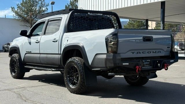 2021 Toyota Tacoma TRD Off-Road V6   - Photo 2 - Reno, NV 89511