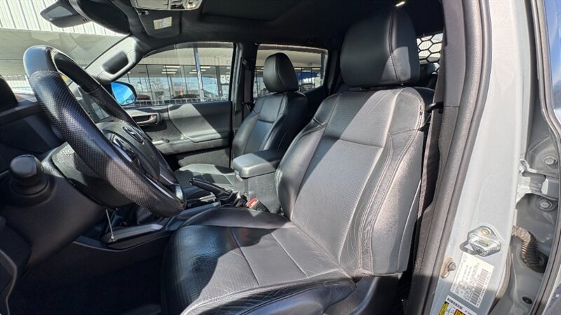 2021 Toyota Tacoma TRD Off-Road V6   - Photo 31 - Reno, NV 89511