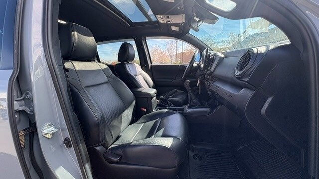 2021 Toyota Tacoma TRD Off-Road V6   - Photo 23 - Reno, NV 89511