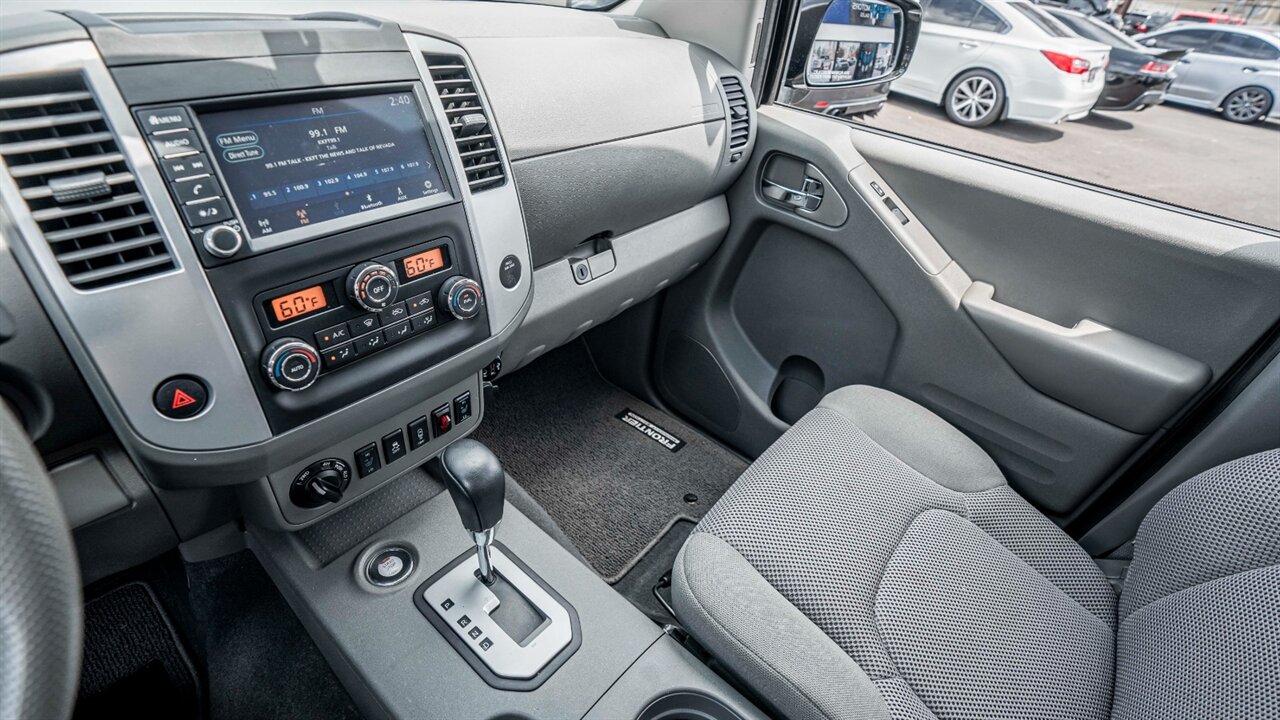 2020 Nissan Frontier SV Midnight Edition   - Photo 27 - Reno, NV 89502