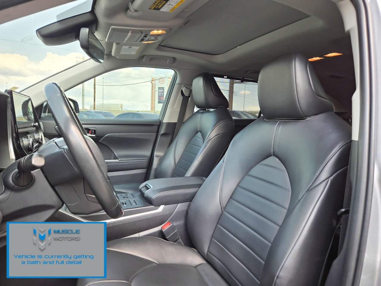 2023 Toyota Highlander XLE - Photo 9 - Reno, NV 89511