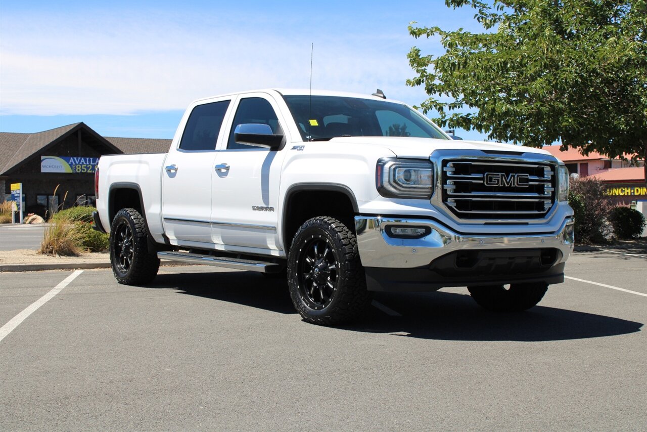 2017 GMC Sierra 1500 SLT - Photo 5 - Reno, NV 89511