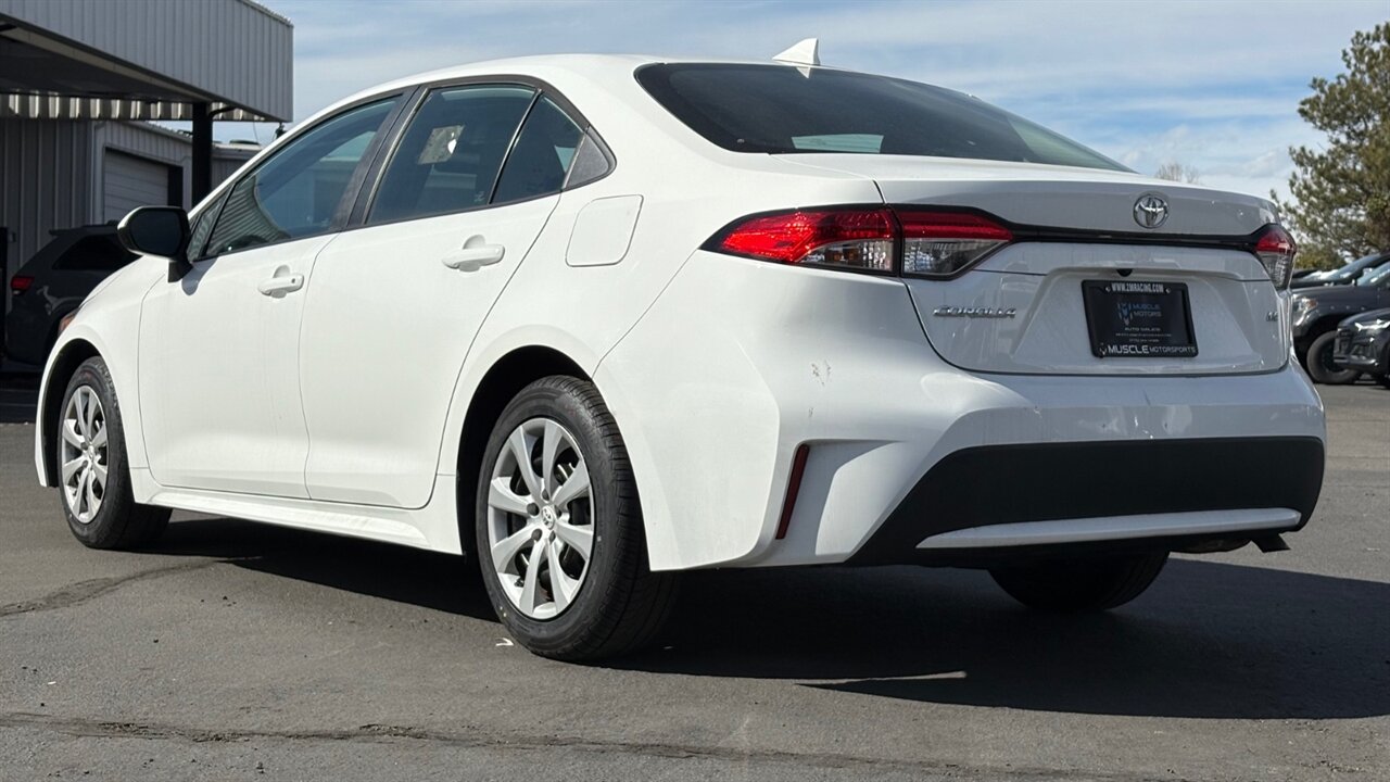 2021 Toyota Corolla LE   - Photo 2 - Reno, NV 89511