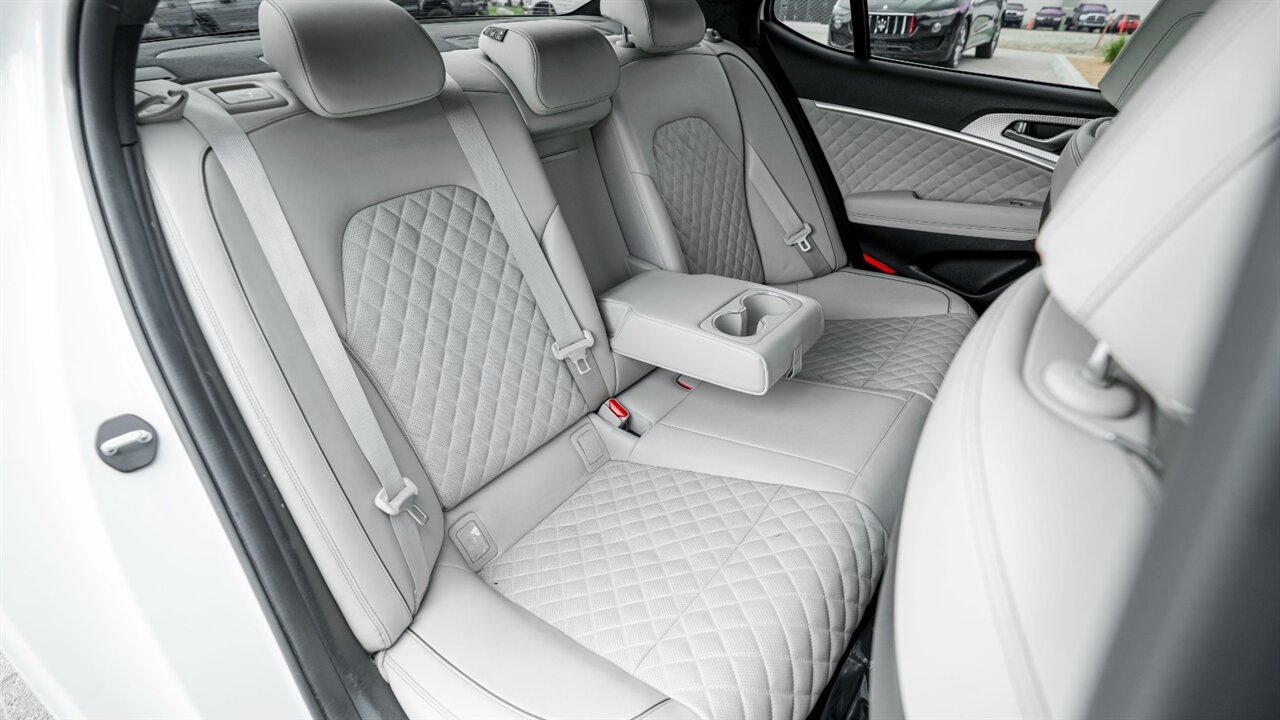 2023 Genesis G70 3.3T   - Photo 43 - Reno, NV 89511