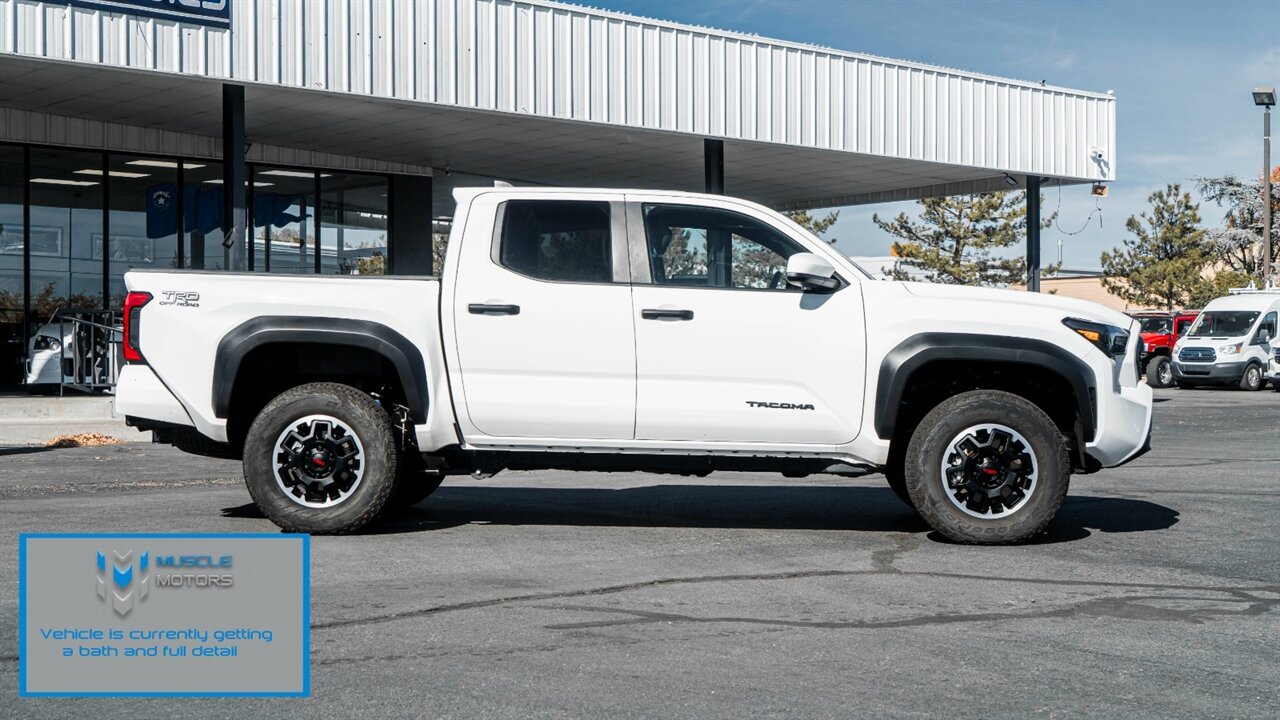 2024 Toyota Tacoma TRD Off-Road   - Photo 5 - Reno, NV 89511