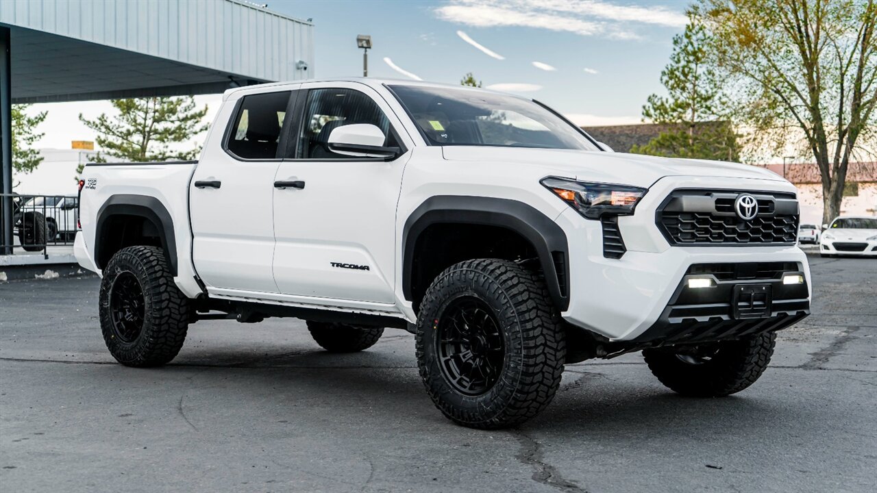 2024 Toyota Tacoma TRD Off-Road   - Photo 1 - Reno, NV 89511