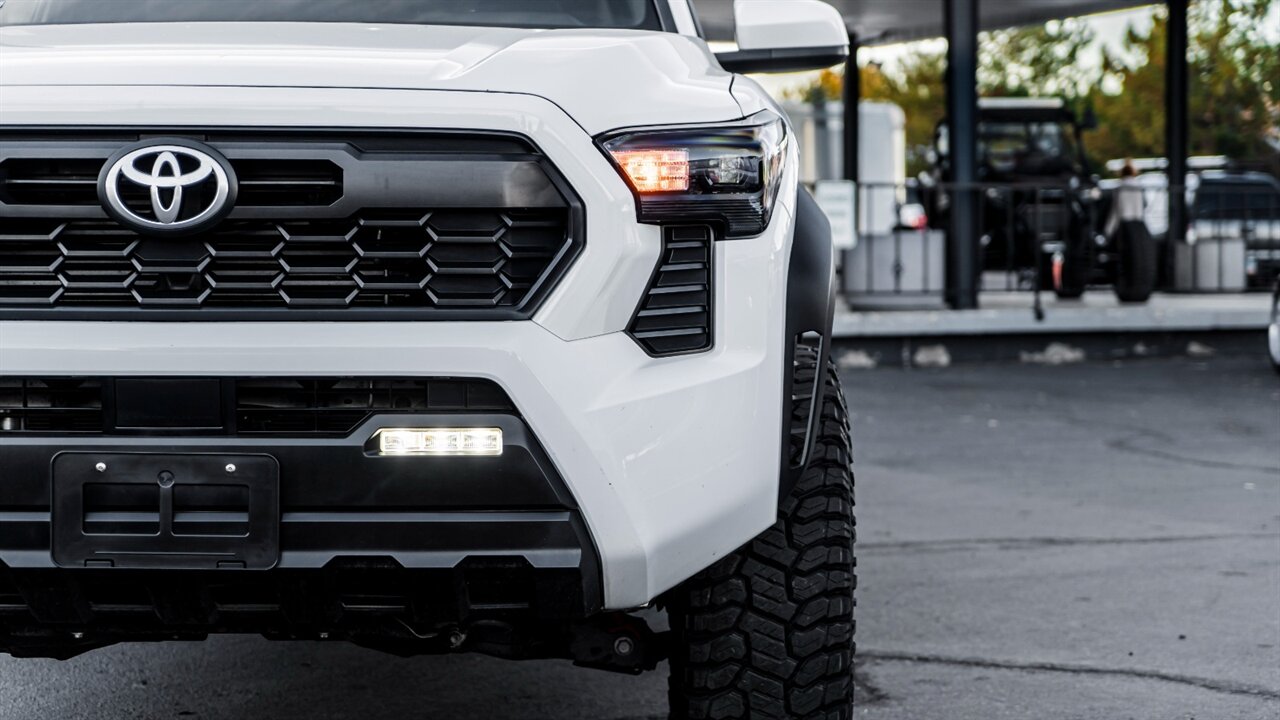 2024 Toyota Tacoma TRD Off-Road   - Photo 8 - Reno, NV 89511