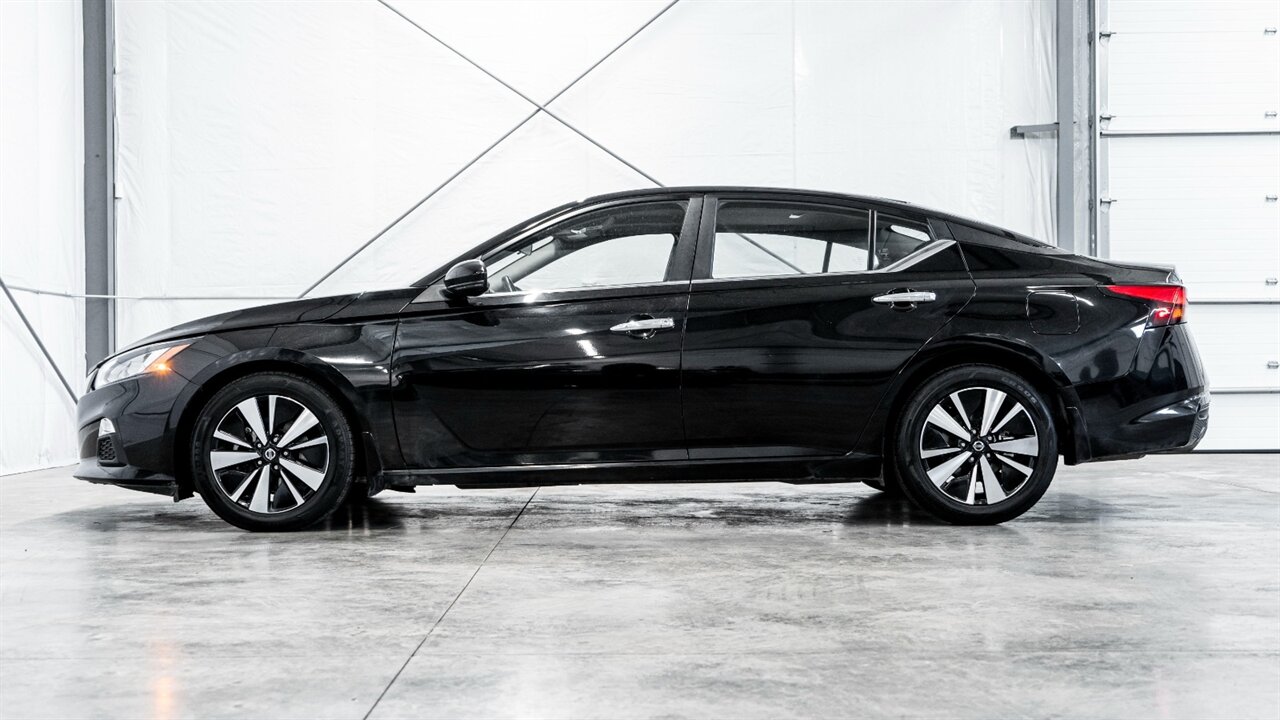 2022 Nissan Altima 2.5 SV   - Photo 5 - Reno, NV 89511