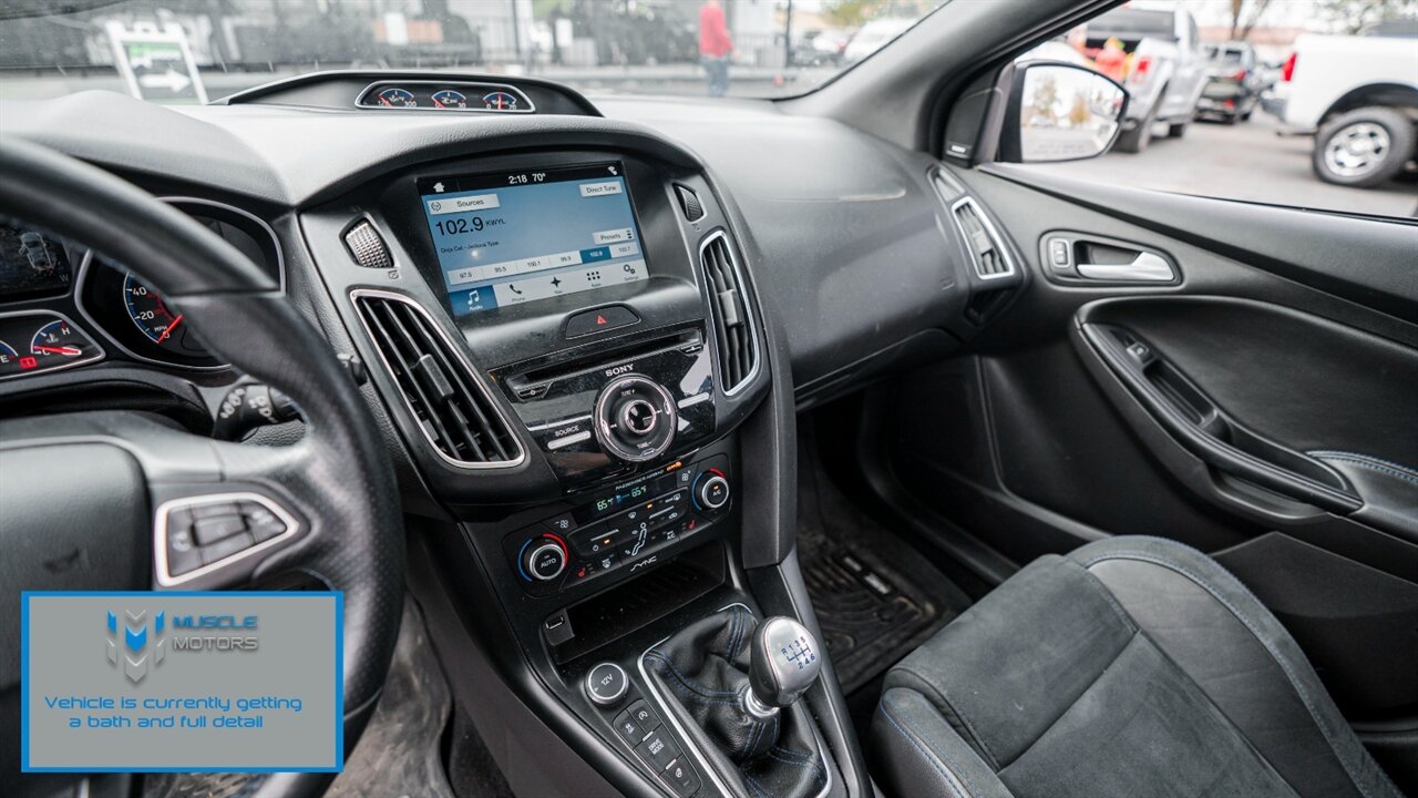 2016 Ford Focus RS - Photo 13 - Reno, NV 89511