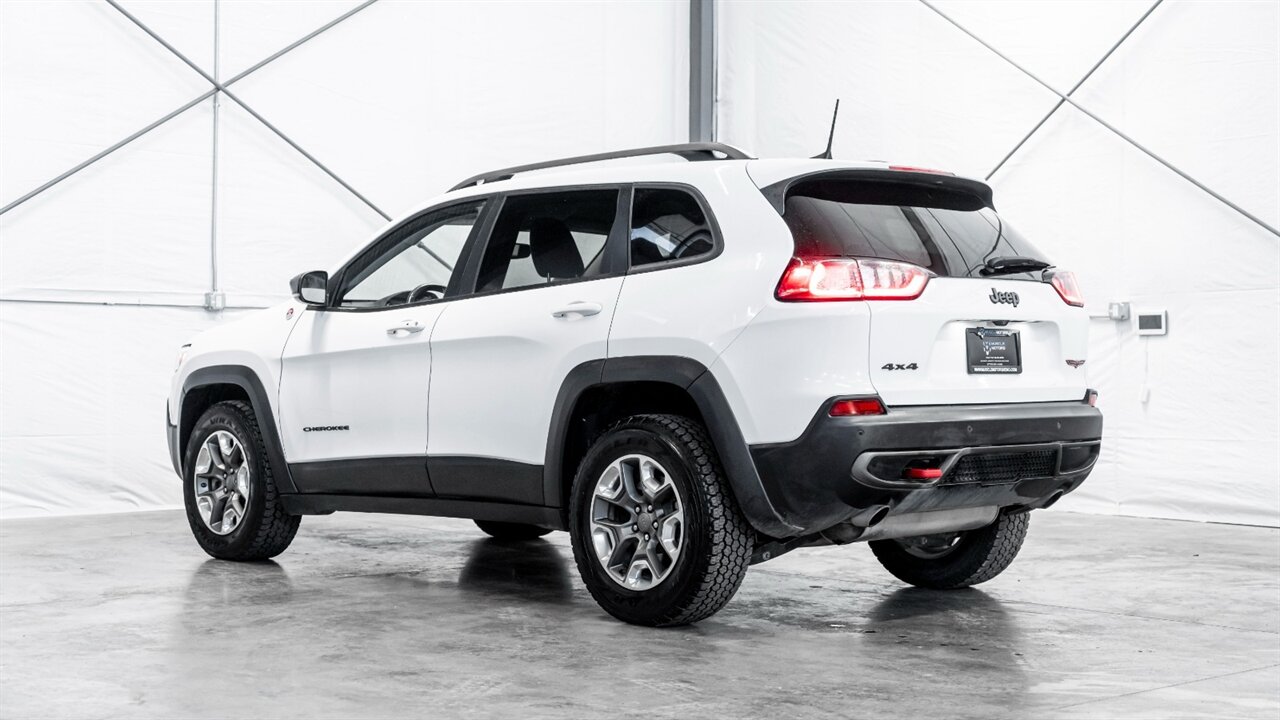 2019 Jeep Cherokee Trailhawk   - Photo 2 - Reno, NV 89511