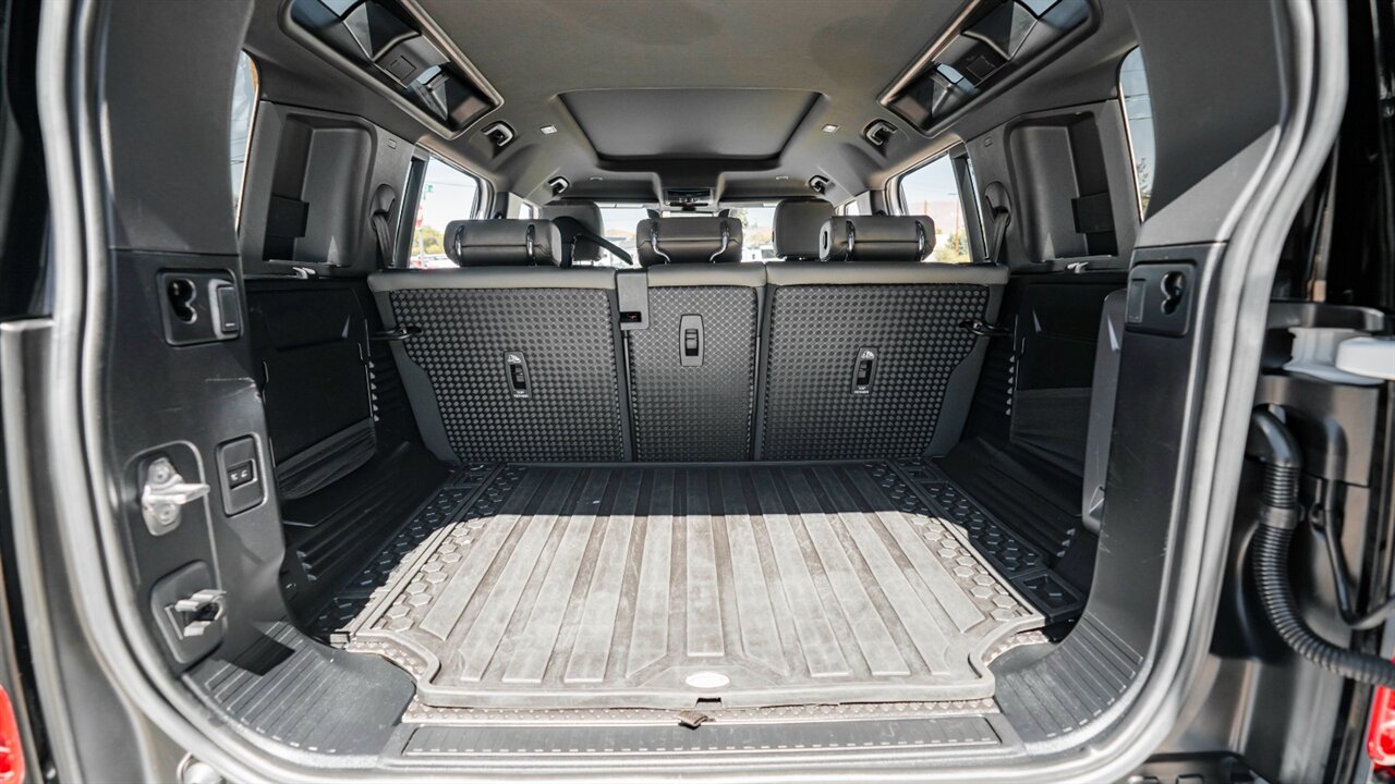2024 Land Rover Defender S - Photo 41 - Reno, NV 89511