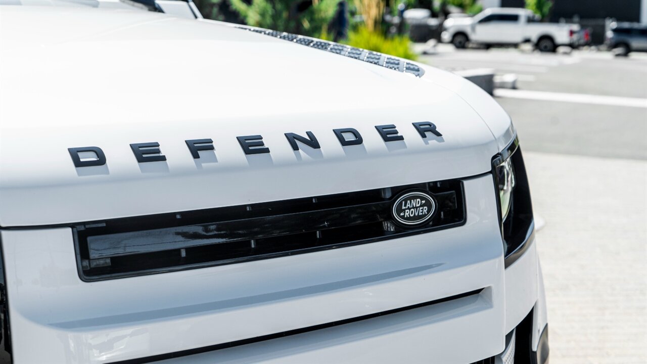 2024 Land Rover Defender 110 P400 S - Photo 11 - Reno, NV 89511