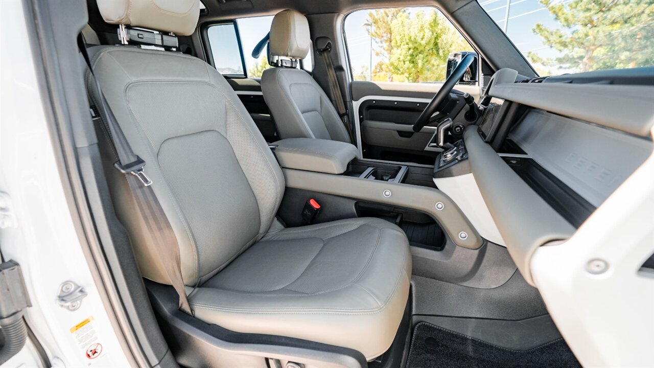 2024 Land Rover Defender S - Photo 20 - Reno, NV 89511