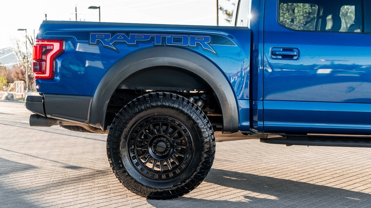 2017 Ford F-150 Raptor   - Photo 9 - Reno, NV 89511