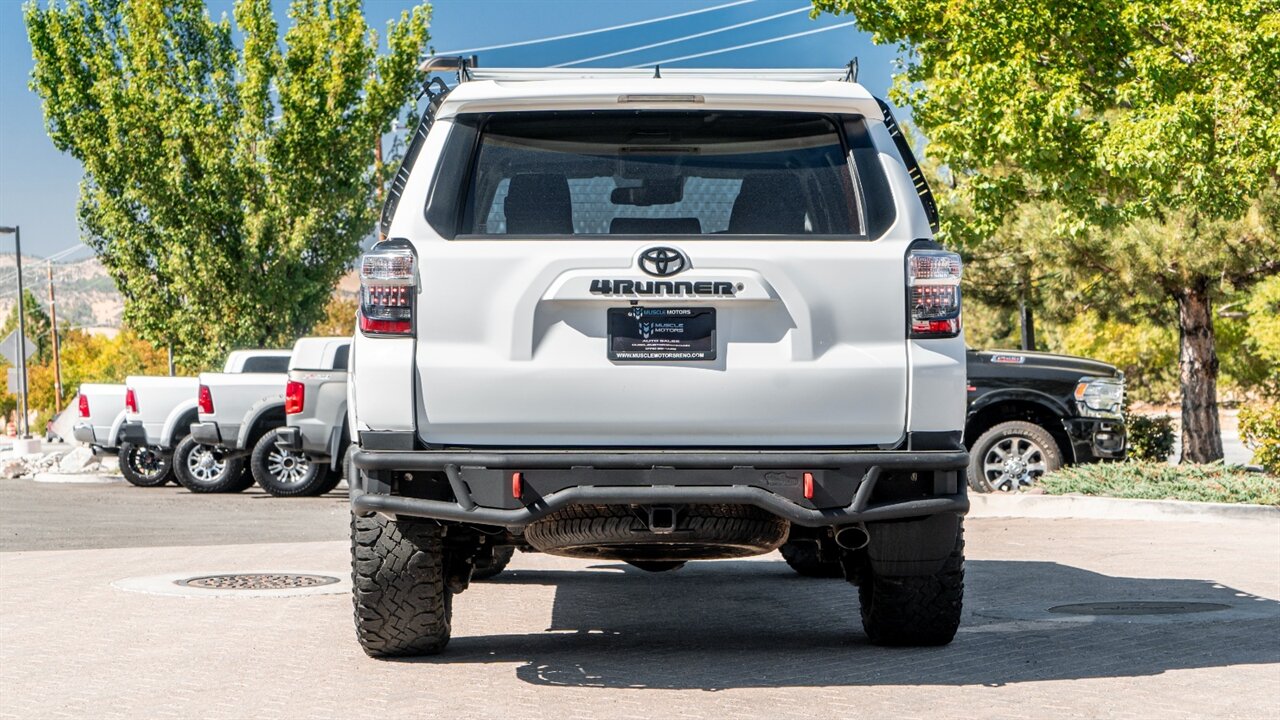 2020 Toyota 4Runner SR5   - Photo 6 - Reno, NV 89511