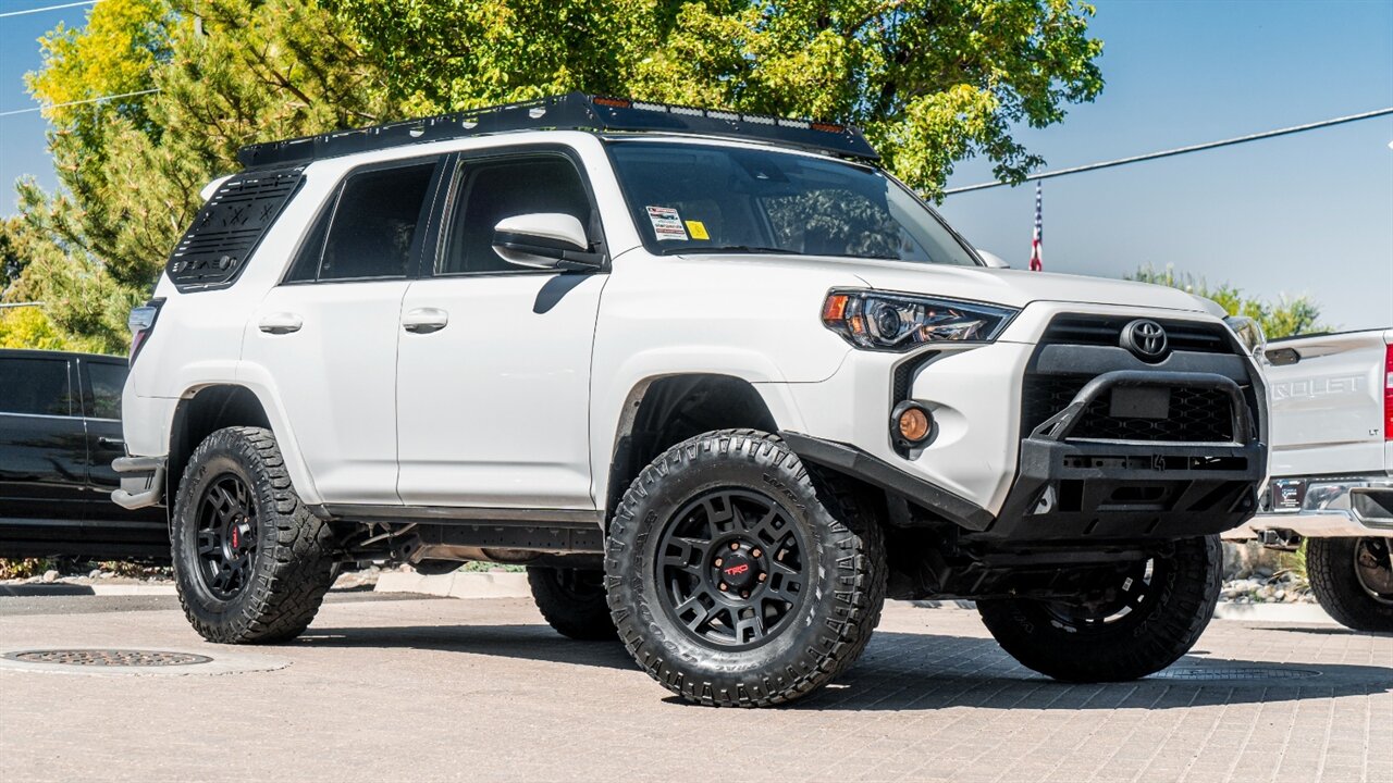 2020 Toyota 4Runner SR5   - Photo 7 - Reno, NV 89511