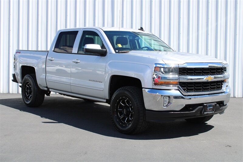 2018 Chevrolet Silverado 1500 LT LT1  