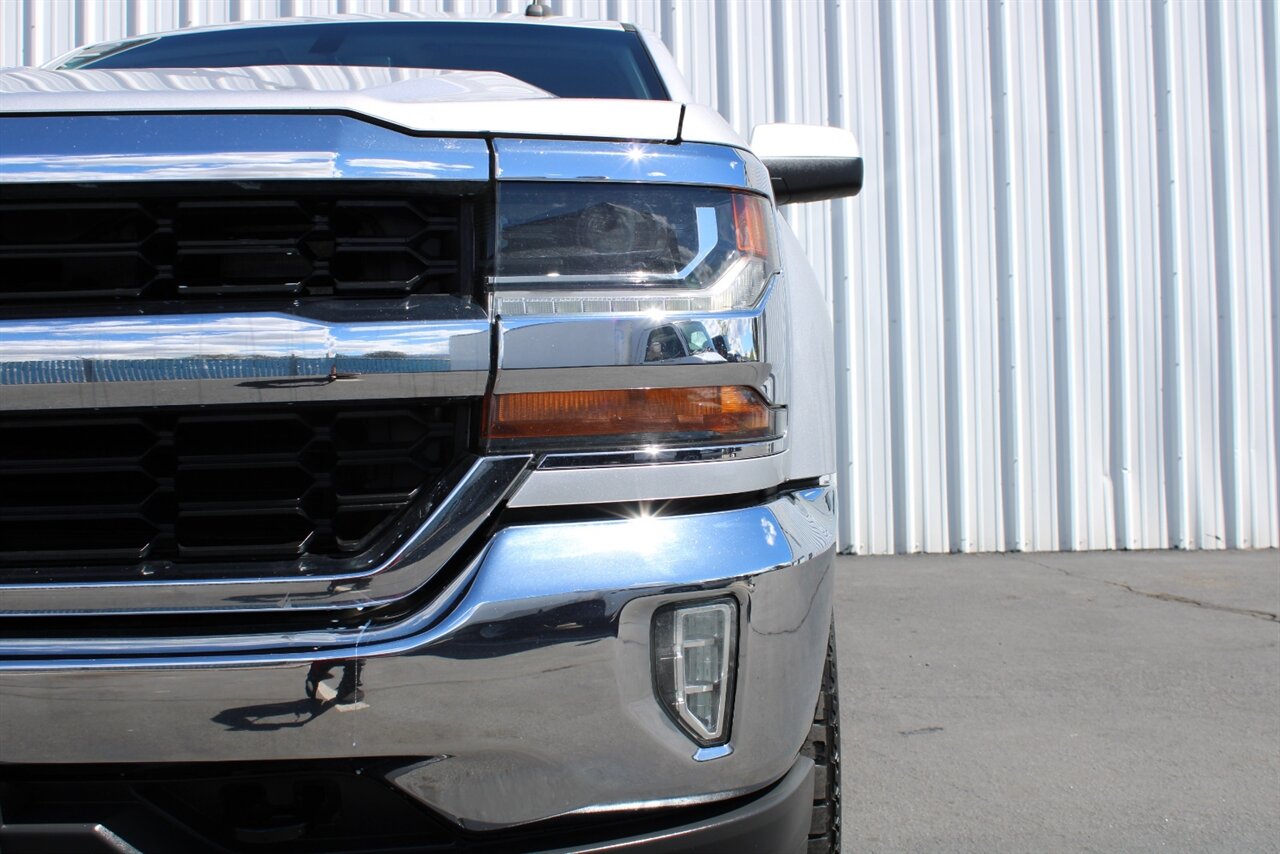2018 Chevrolet Silverado 1500 LT LT1   - Photo 10 - Reno, NV 89511