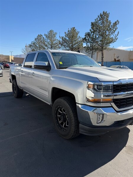 2018 Chevrolet Silverado 1500 LT LT1   - Photo 1 - Reno, NV 89511