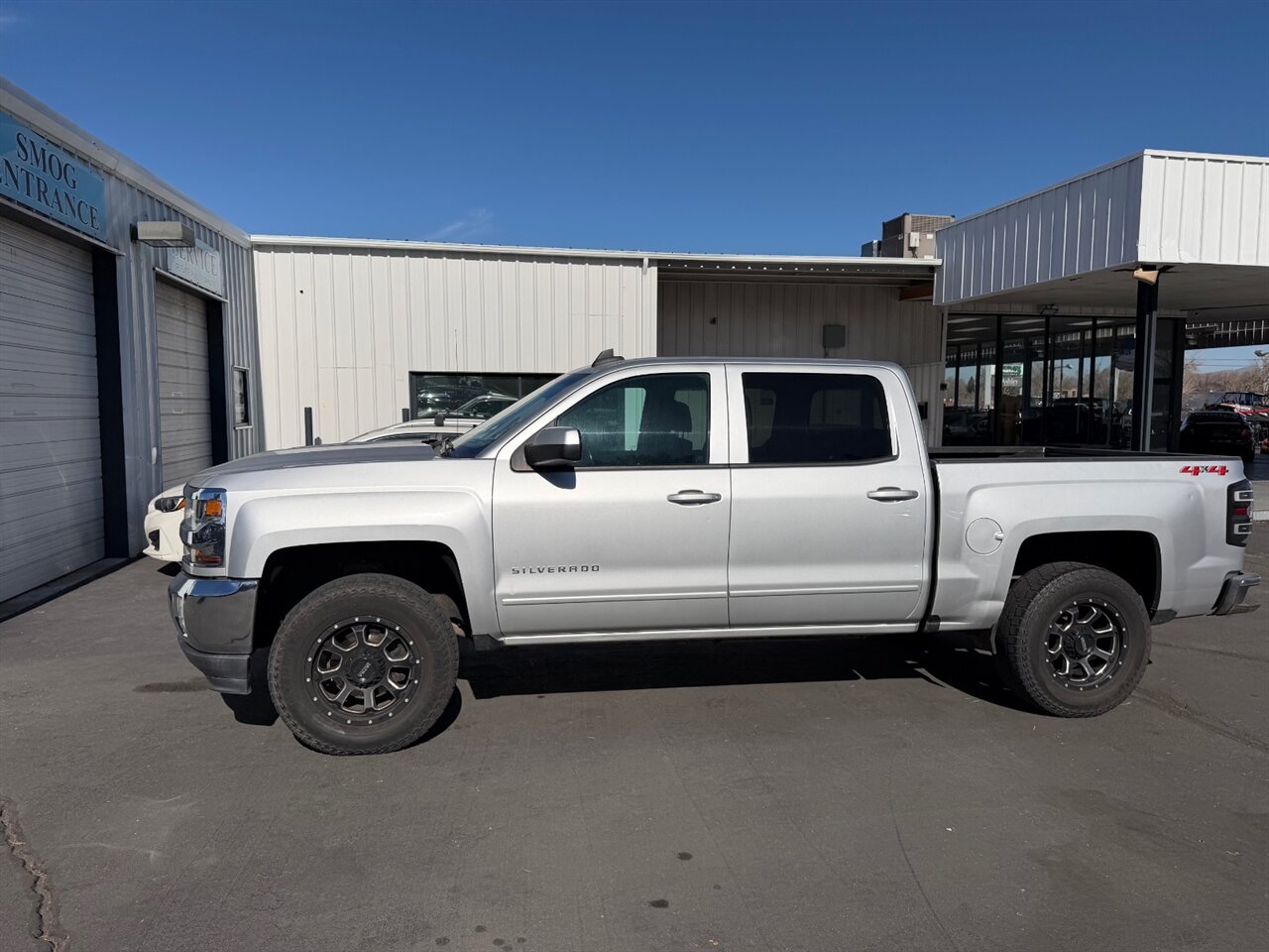 2018 Chevrolet Silverado 1500 LT LT1   - Photo 4 - Reno, NV 89511
