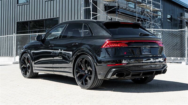 2022 Audi RS Q8 4.0T quattro  
