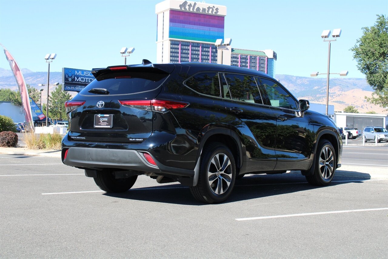2021 Toyota Highlander XLE - Photo 8 - Reno, NV 89511