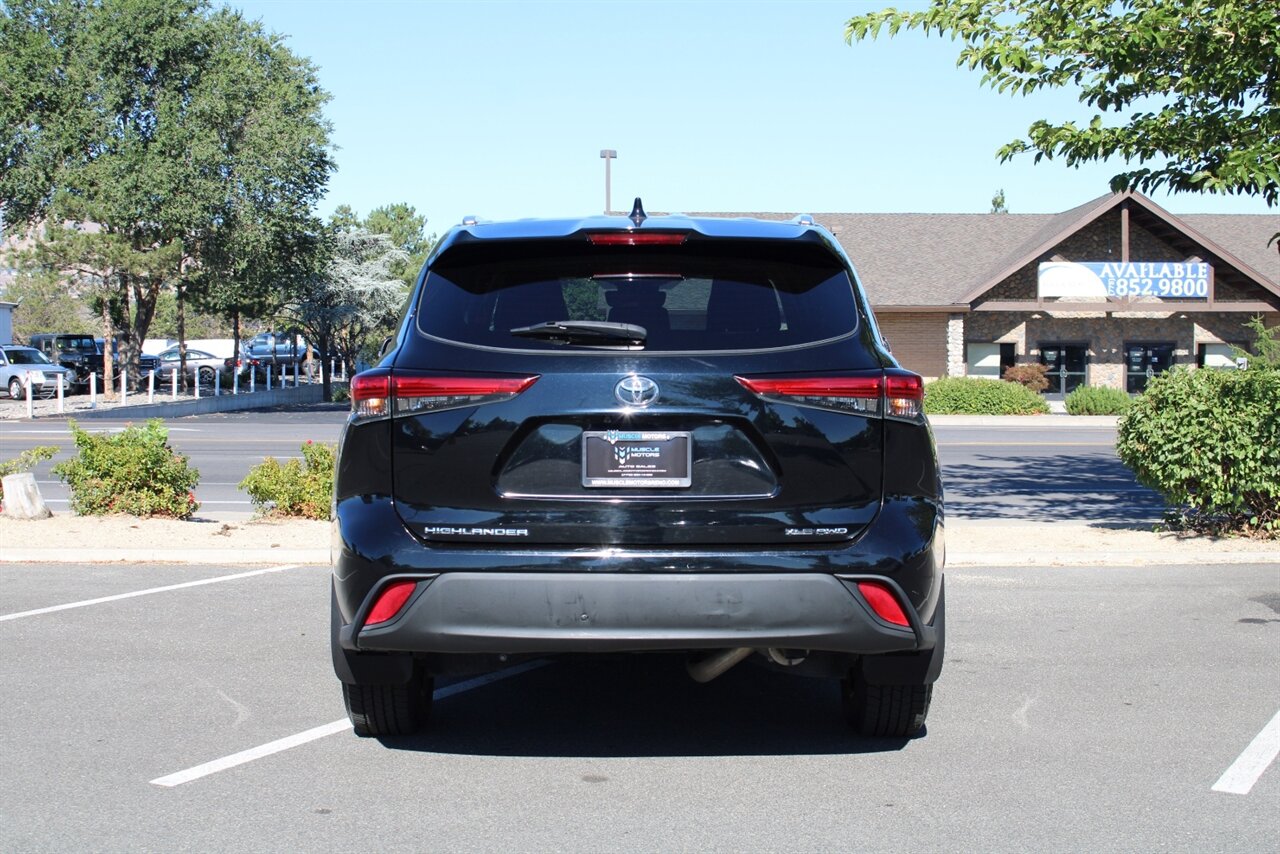 2021 Toyota Highlander XLE - Photo 9 - Reno, NV 89511