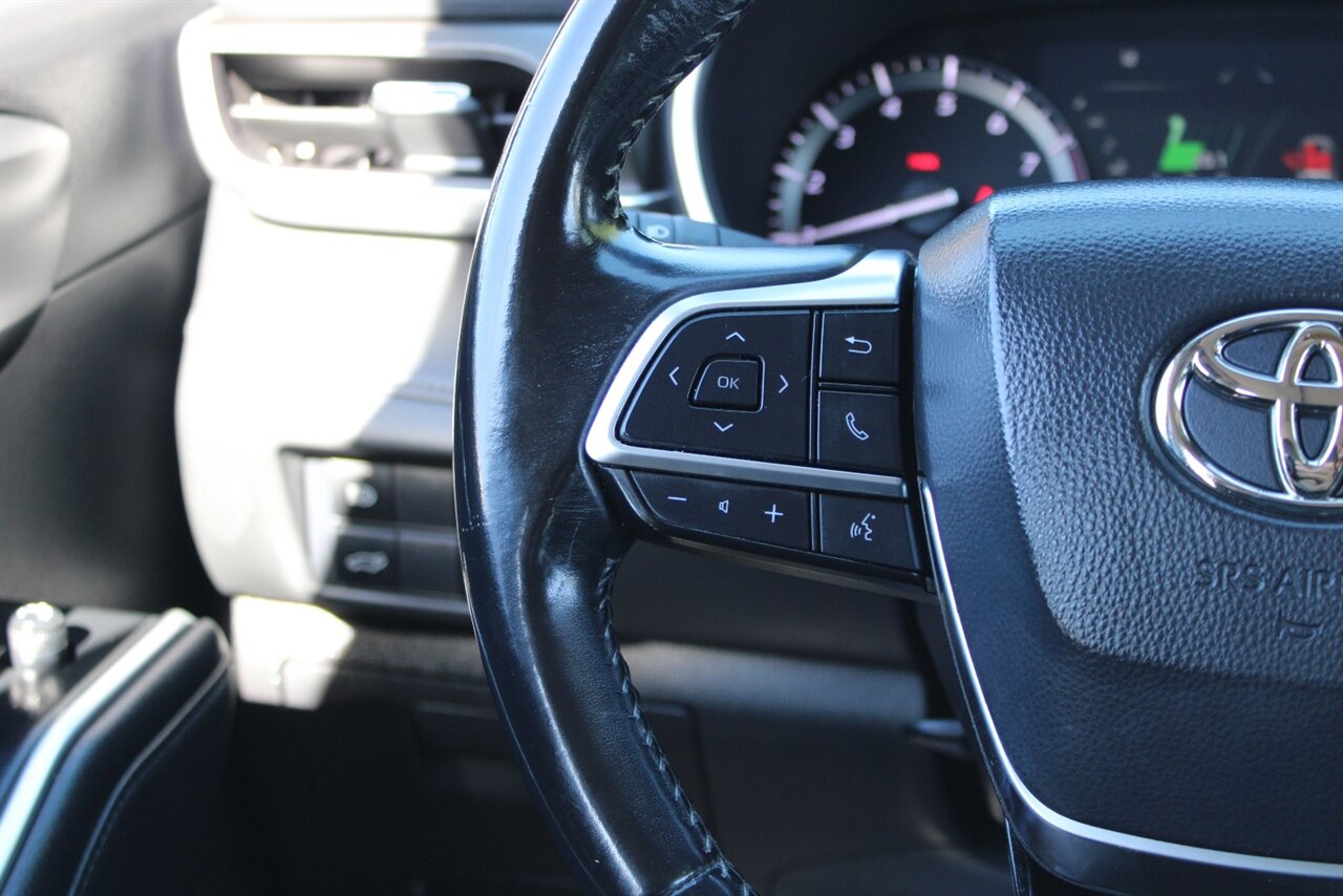 2021 Toyota Highlander XLE - Photo 17 - Reno, NV 89511