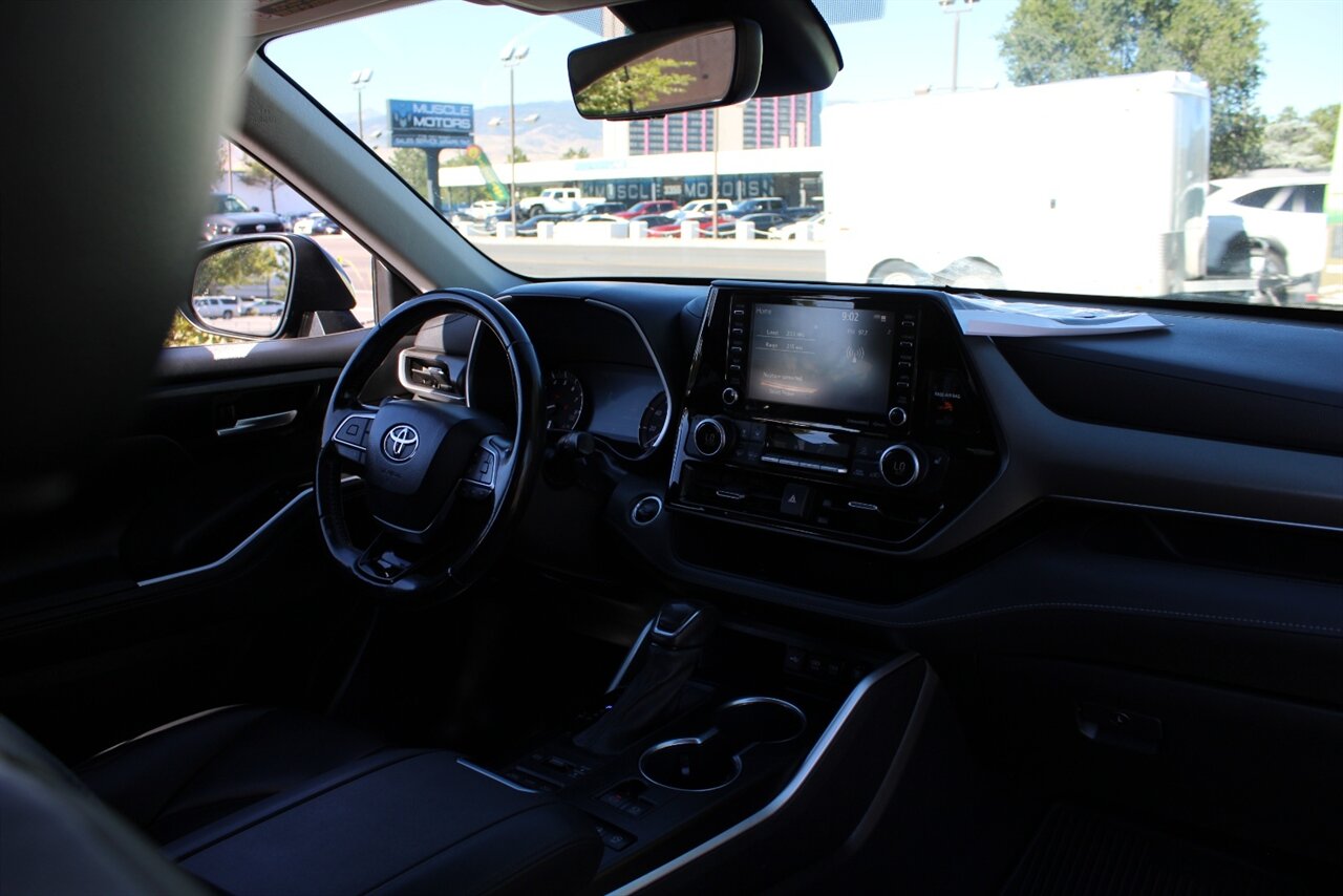 2021 Toyota Highlander XLE - Photo 24 - Reno, NV 89511