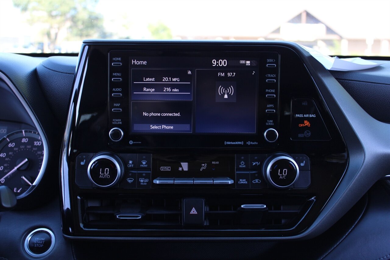 2021 Toyota Highlander XLE - Photo 15 - Reno, NV 89511