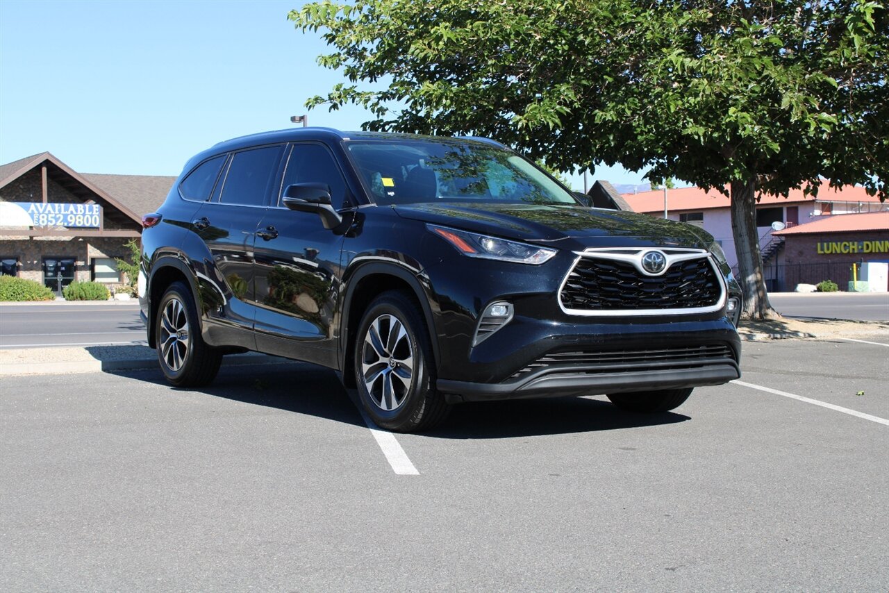 2021 Toyota Highlander XLE - Photo 6 - Reno, NV 89511