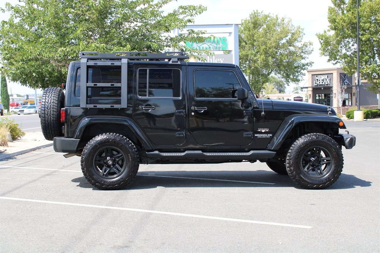 2016 Jeep Wrangler Unlimited Unlimited Sahara - Photo 6 - Reno, NV 89511