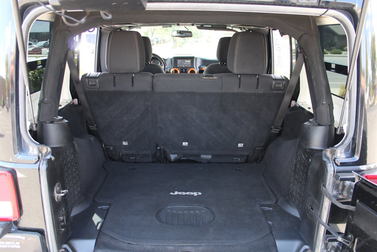 2016 Jeep Wrangler Unlimited Unlimited Sahara - Photo 24 - Reno, NV 89511