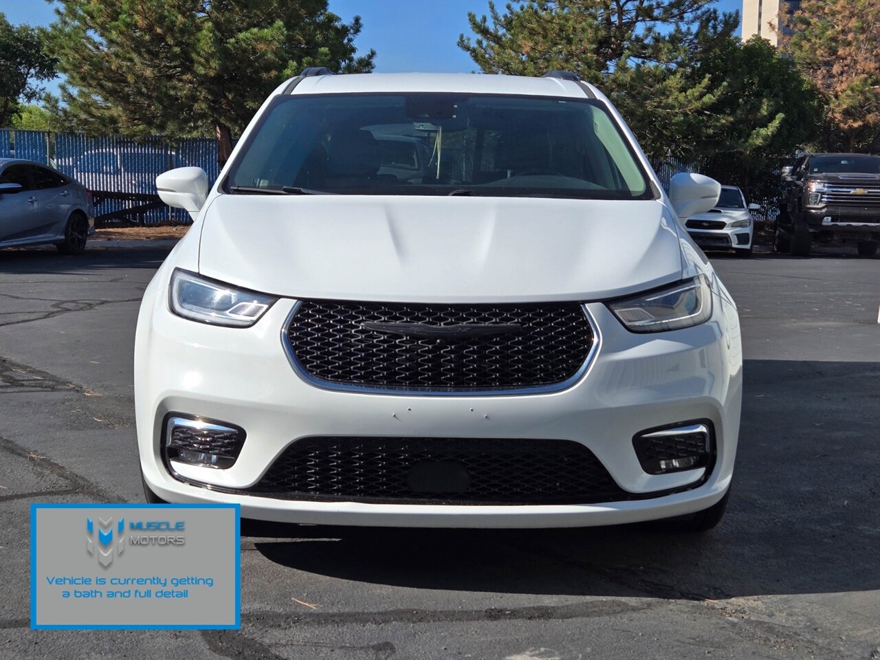 2022 Chrysler Pacifica Touring L   - Photo 4 - Reno, NV 89511