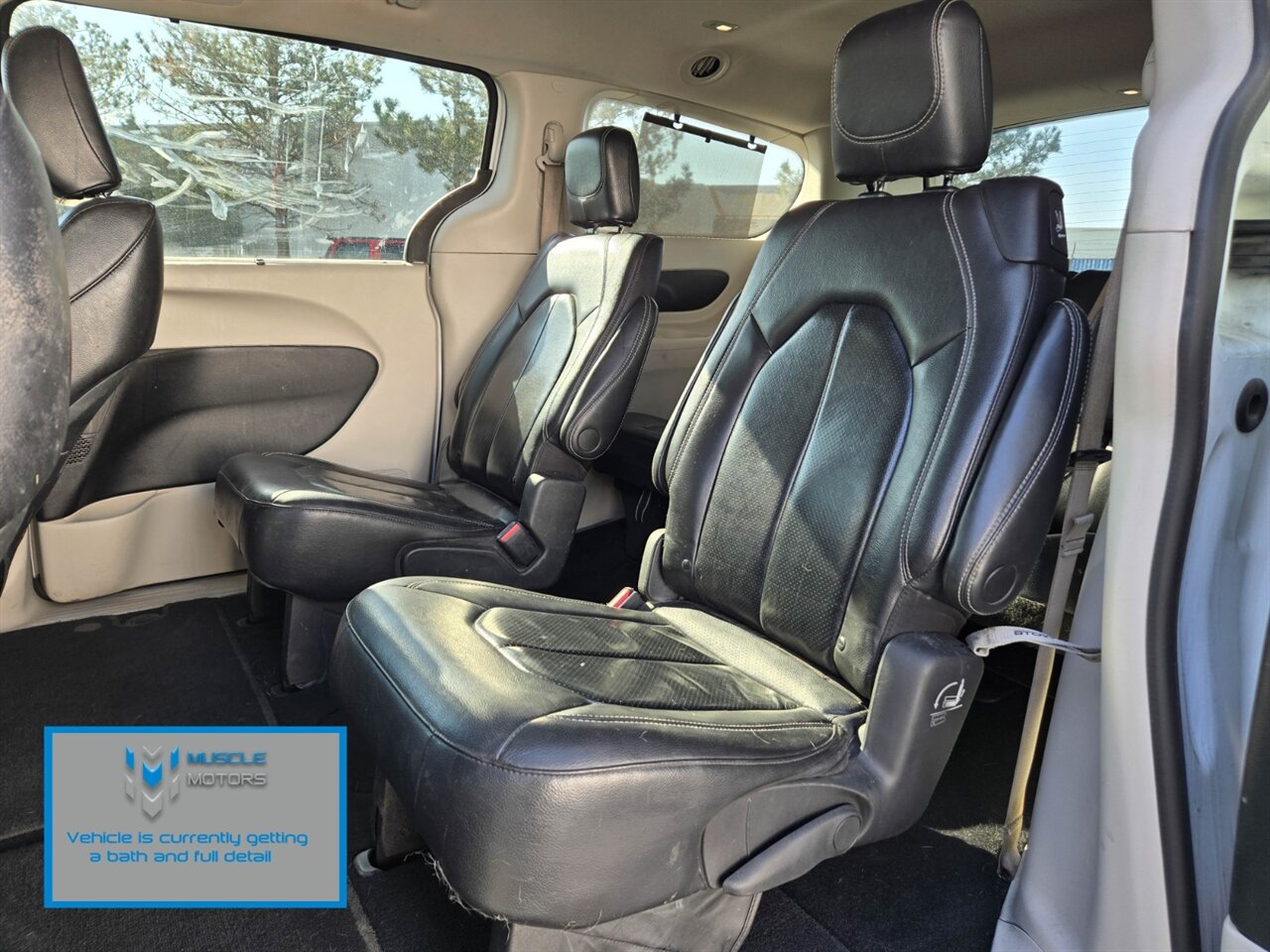 2022 Chrysler Pacifica Touring L   - Photo 9 - Reno, NV 89511
