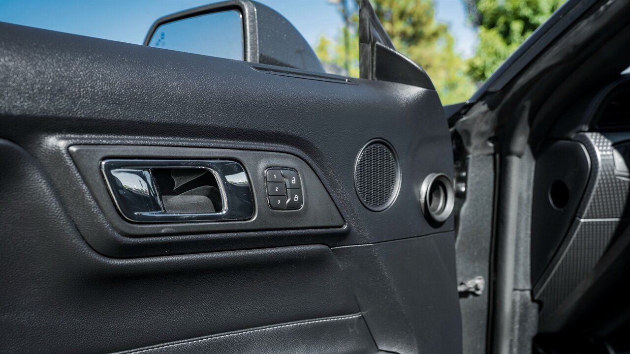 2015 Ford Mustang GT Premium ROUSH SUPERCHARGED - Photo 22 - Reno, NV 89511