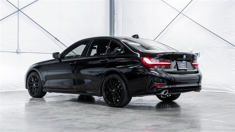 2022 BMW 3 Series 330i  