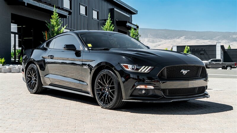 2016 Ford Mustang GT Premium  