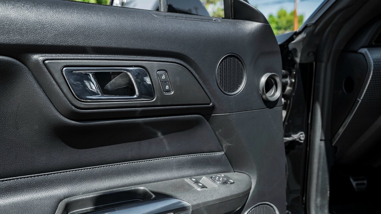 2016 Ford Mustang GT Premium - Photo 24 - Reno, NV 89511