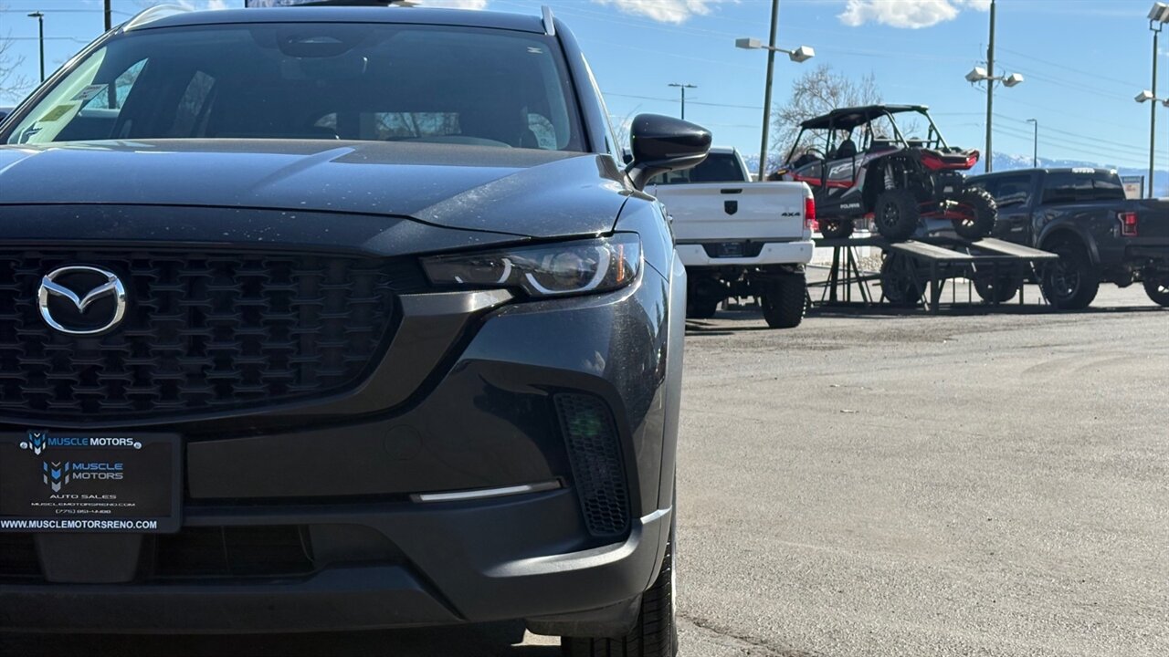 2025 Mazda CX-50 2.5 S Preferred Package   - Photo 7 - Reno, NV 89511