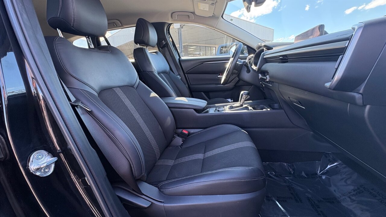 2025 Mazda CX-50 2.5 S Preferred Package   - Photo 16 - Reno, NV 89511