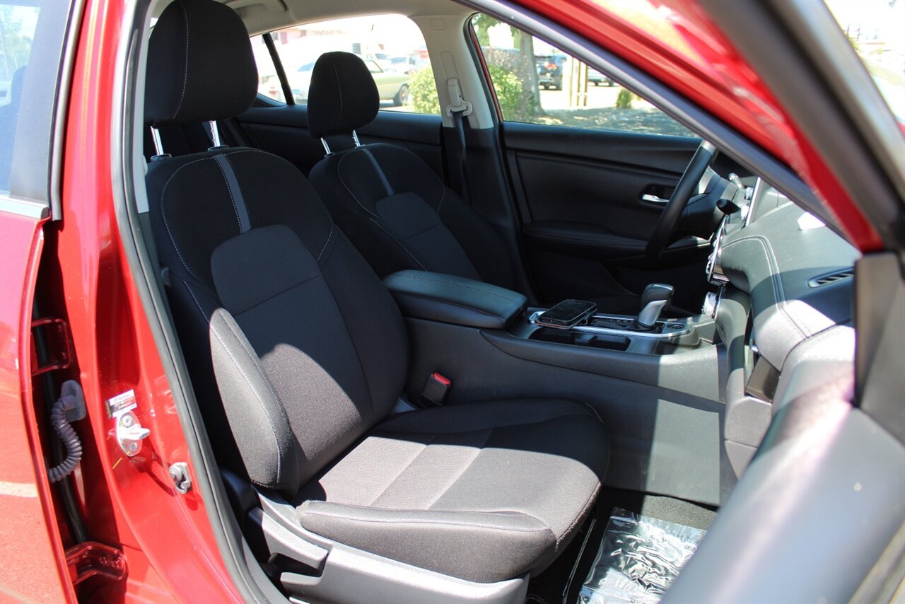 2025 Nissan Sentra SV - Photo 11 - Reno, NV 89511
