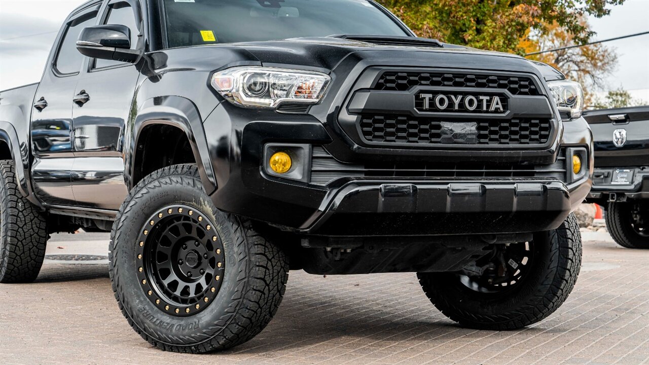 2019 Toyota Tacoma TRD Sport V6  BRAND NEW 18 " WHEELS/TIRES - Photo 9 - Reno, NV 89511