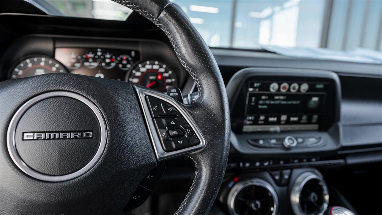 2018 Chevrolet Camaro SS 1SS - Photo 27 - Reno, NV 89511