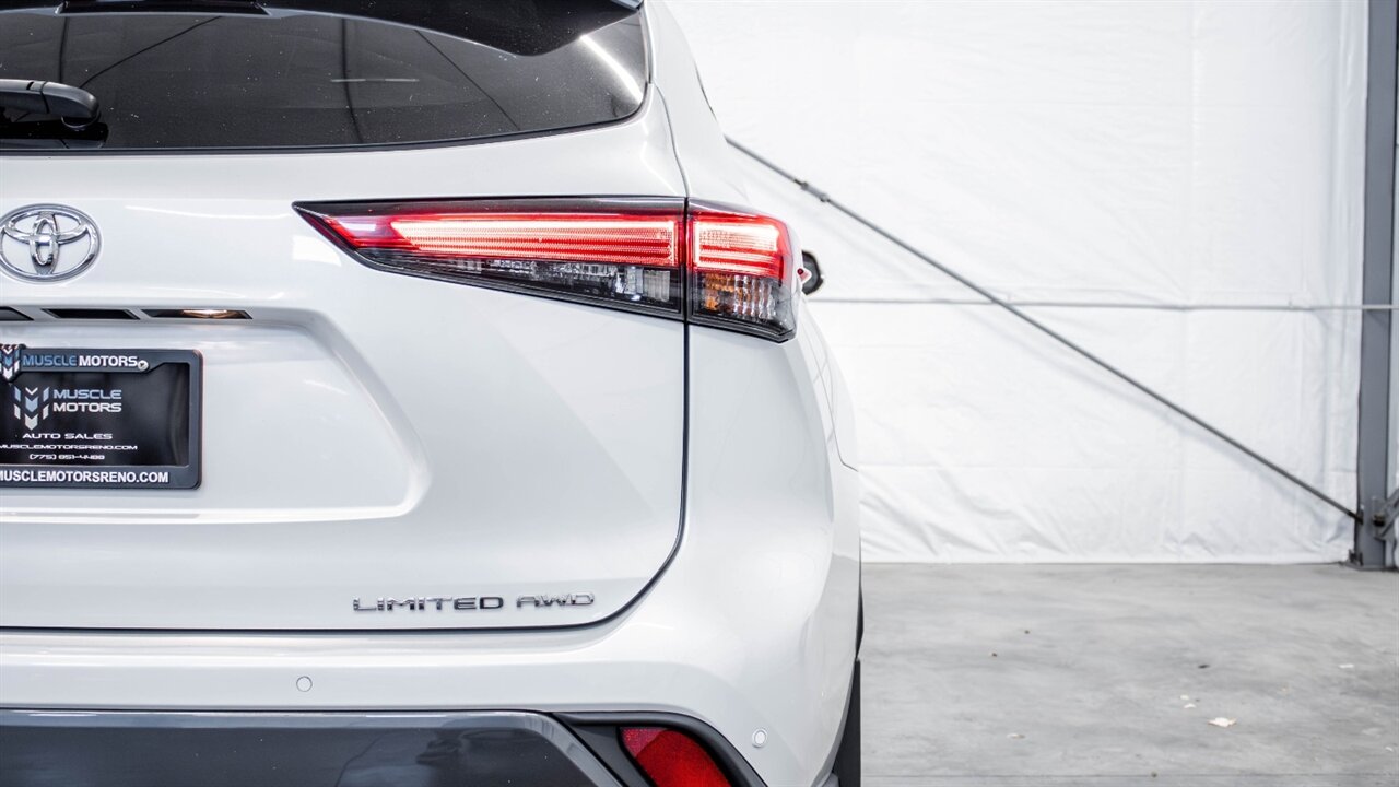 2022 Toyota Highlander Limited - Photo 9 - Reno, NV 89511