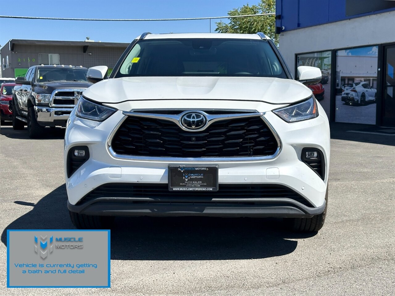 2022 Toyota Highlander Limited   - Photo 4 - Reno, NV 89511