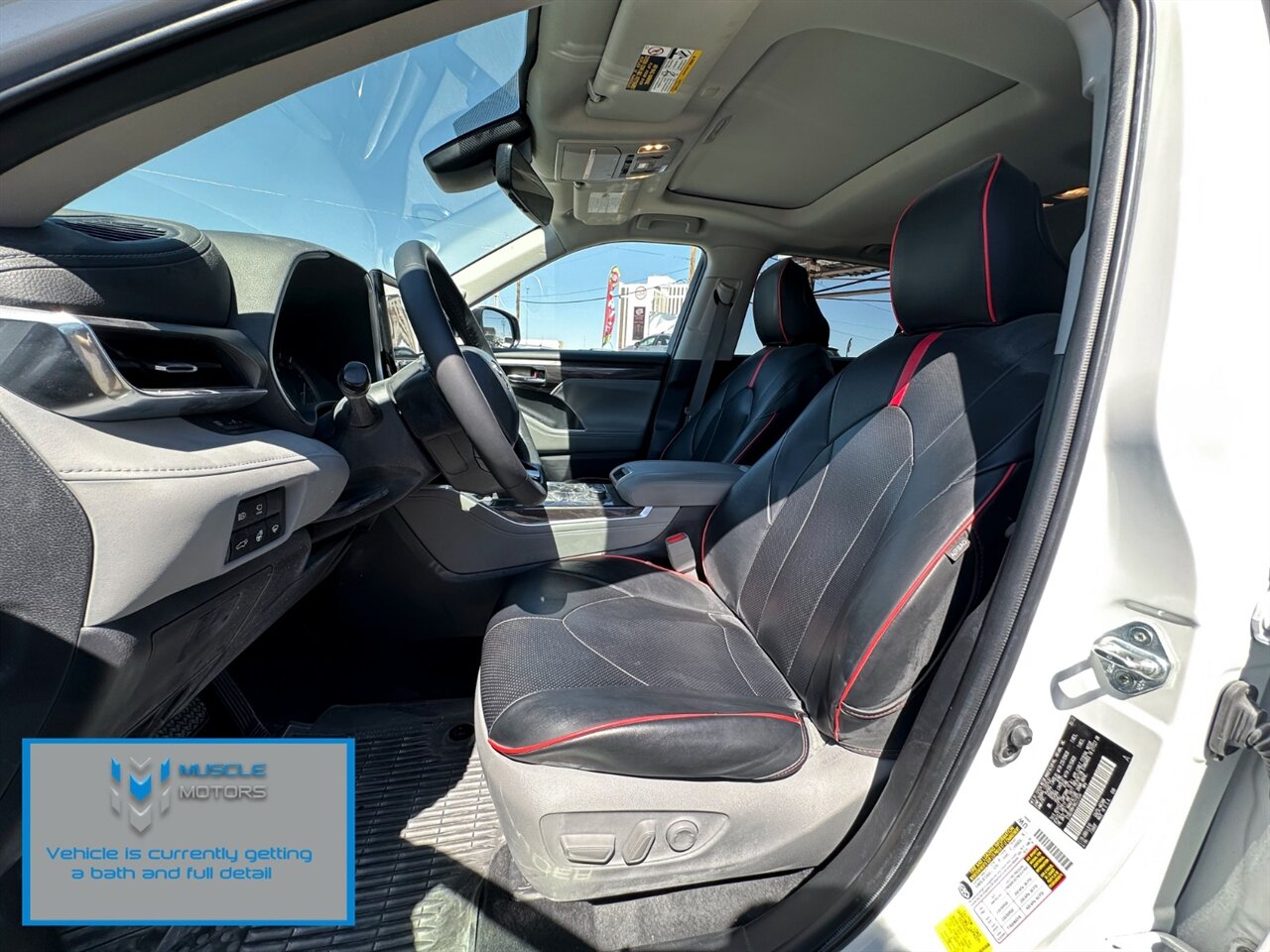 2022 Toyota Highlander Limited   - Photo 7 - Reno, NV 89511