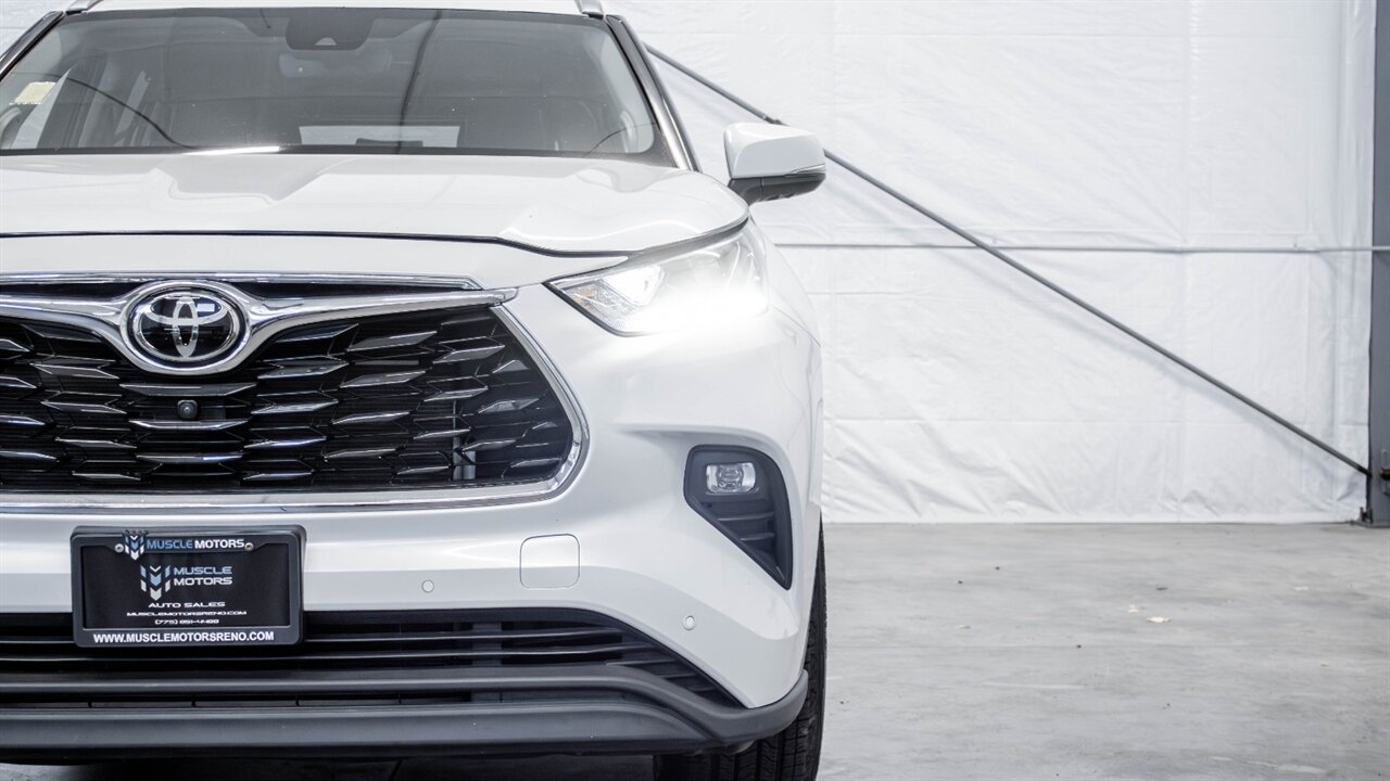 2022 Toyota Highlander Limited - Photo 13 - Reno, NV 89511