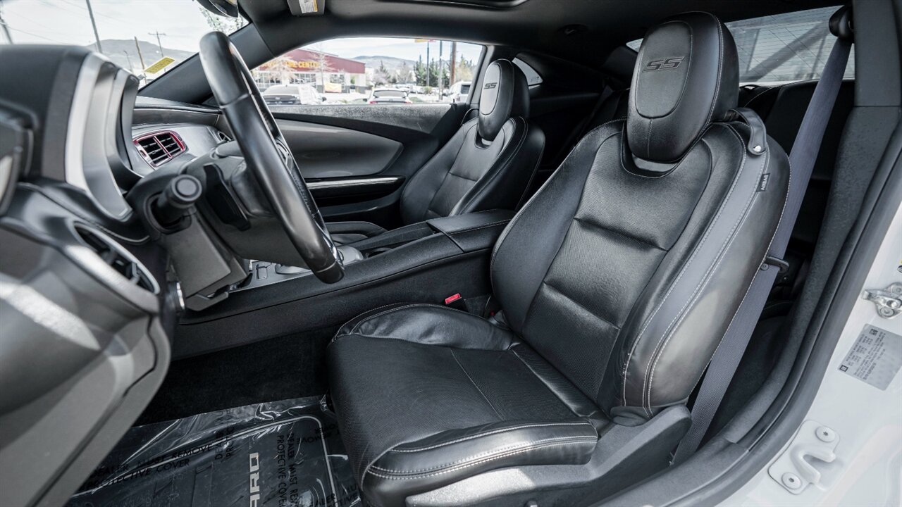 2015 Chevrolet Camaro SS 2SS   - Photo 16 - Reno, NV 89511