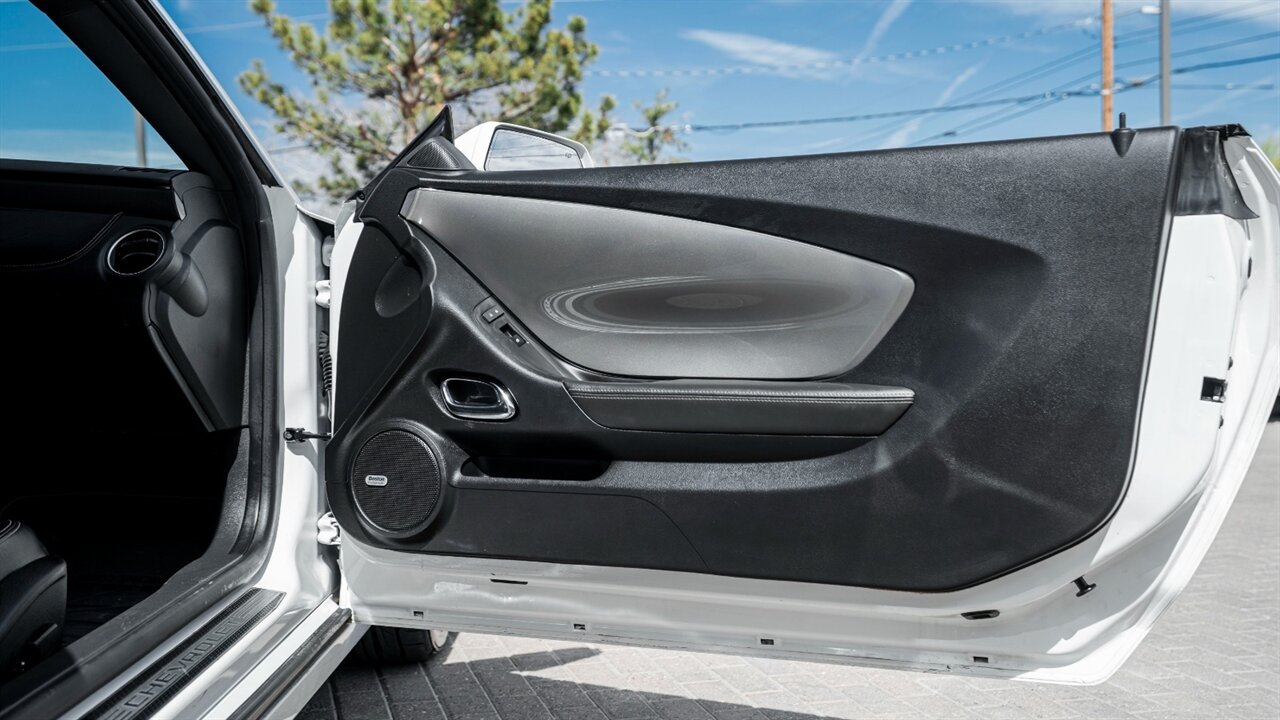 2015 Chevrolet Camaro SS 2SS   - Photo 34 - Reno, NV 89511